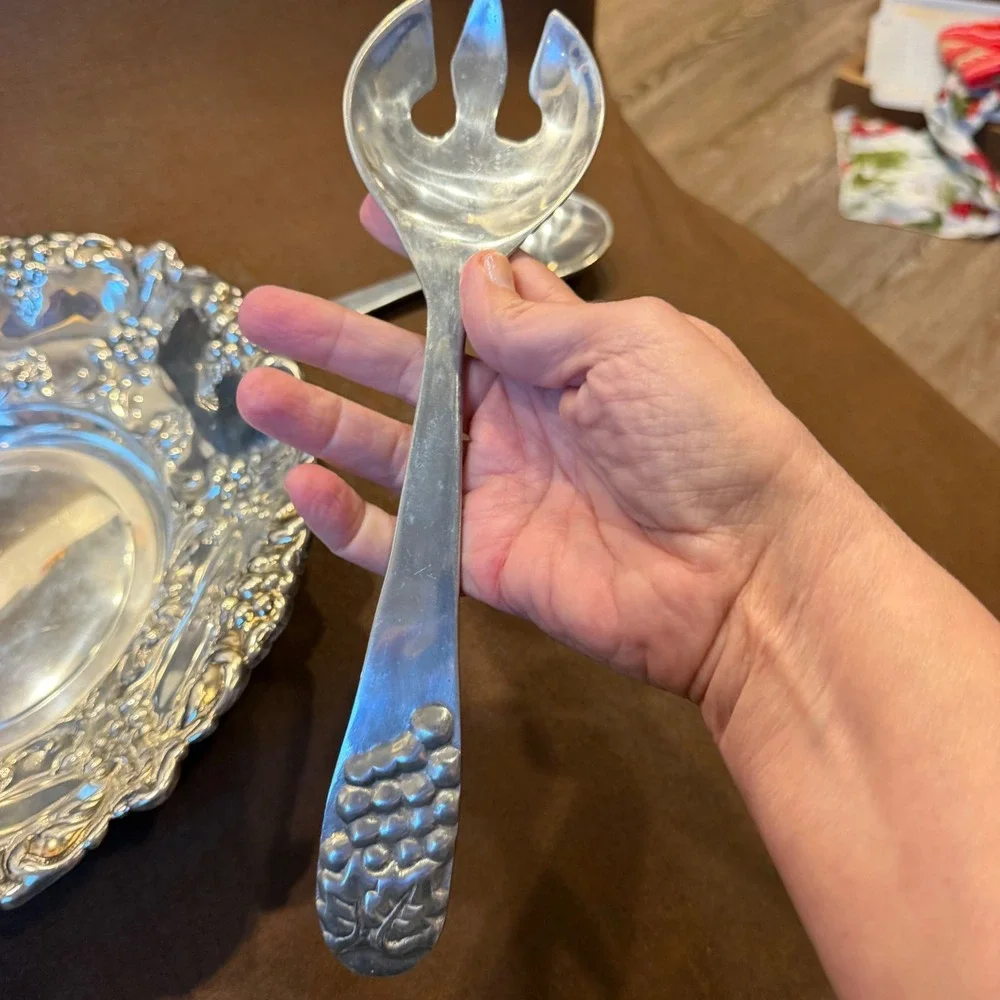 William Adams Silver Plated Grape Vine Serving Platter and Salad Servers Set